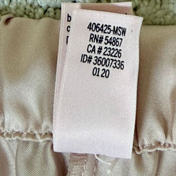 Victoria’s Secret Silky Soft Pale Pink Pajama Elastic Waist Bottoms - US women’s - Picture 6 of 11
